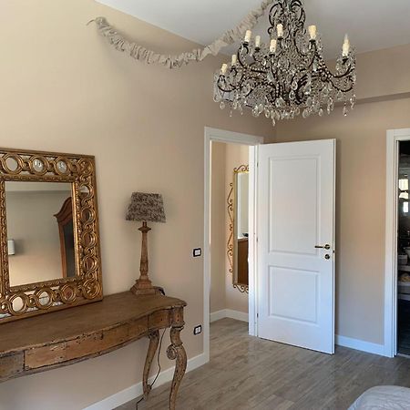 Central Luxury Rooms Olbia Exterior photo