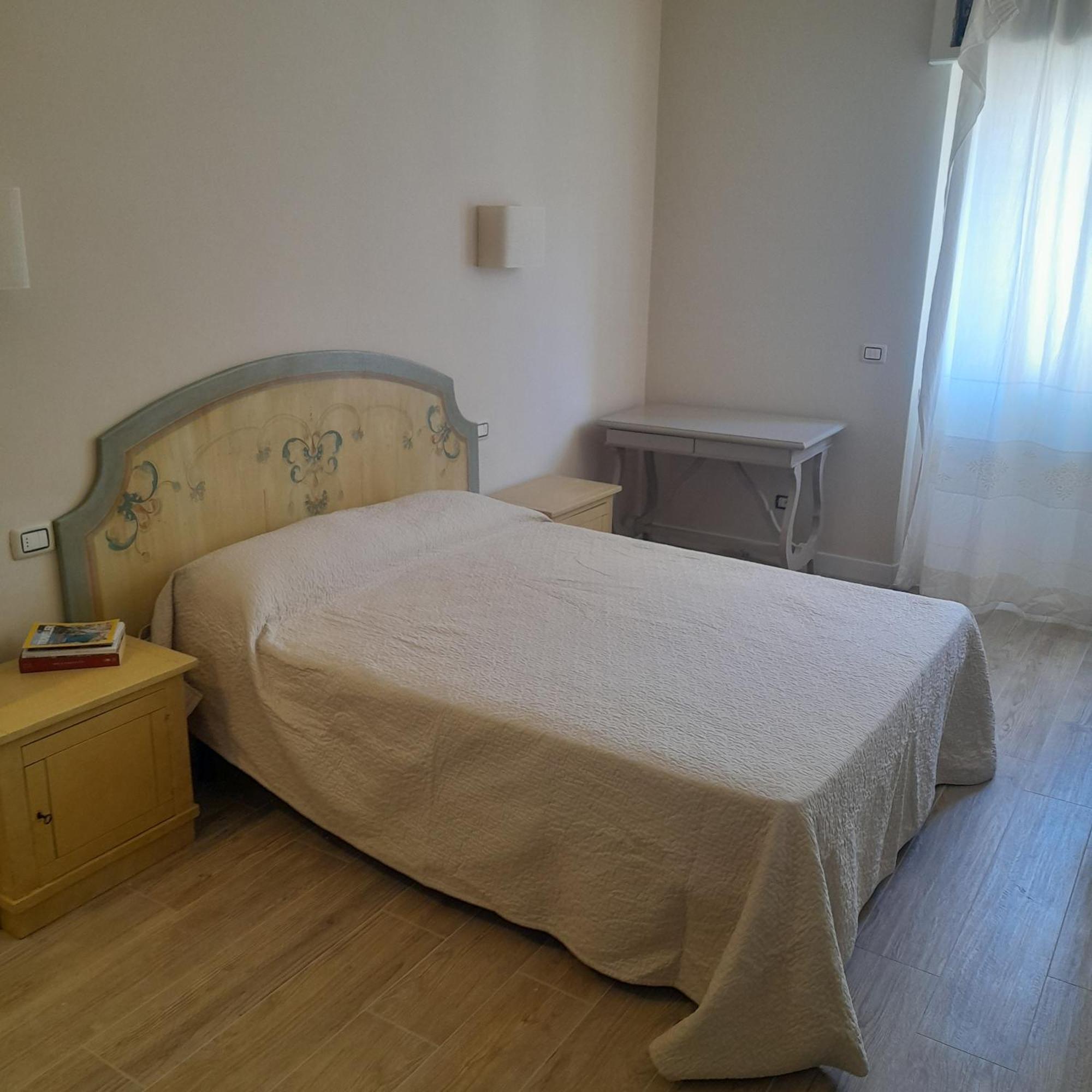 Central Luxury Rooms Olbia Exterior photo